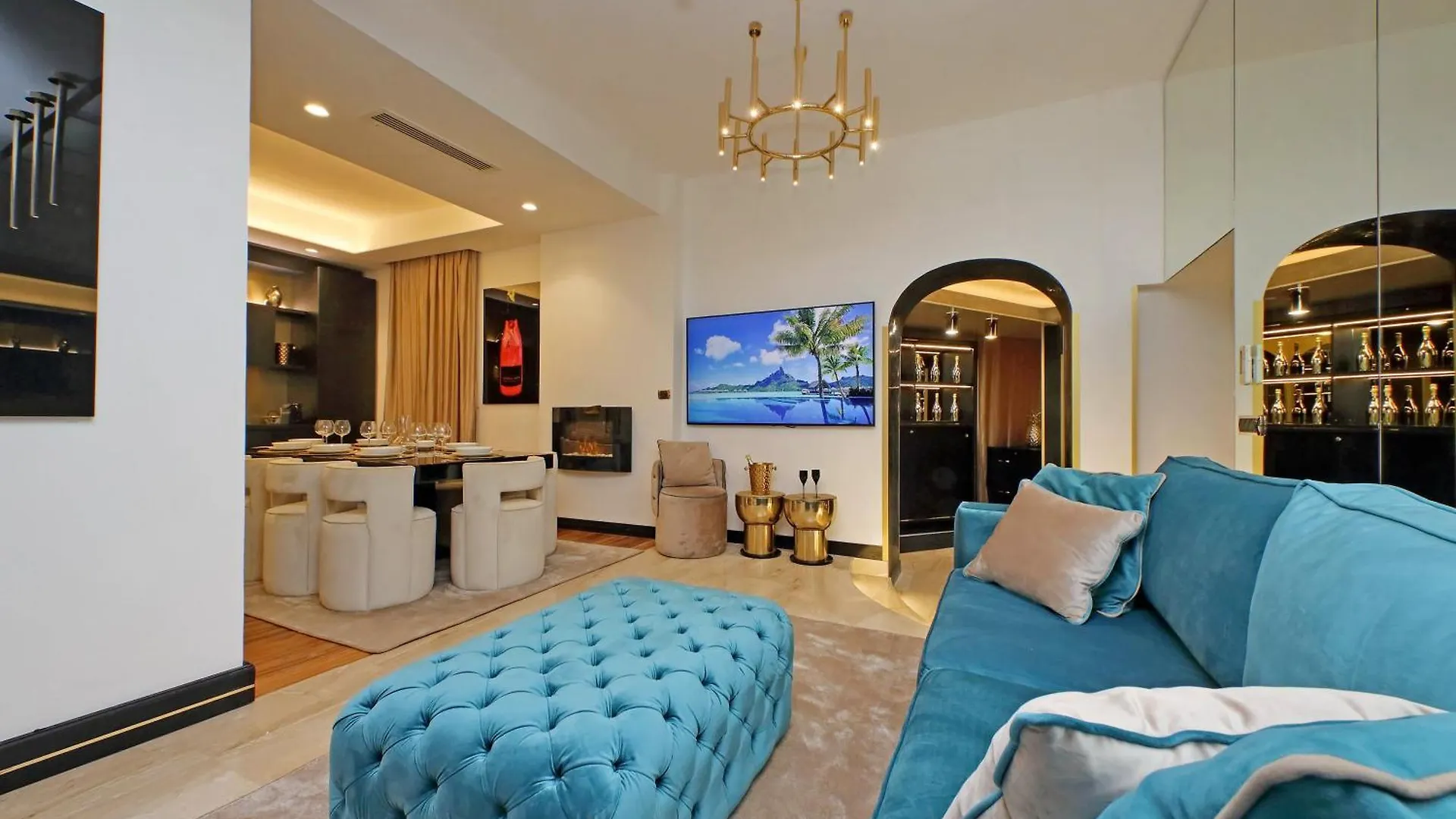 Spanish Gold Edition Rome Apartment